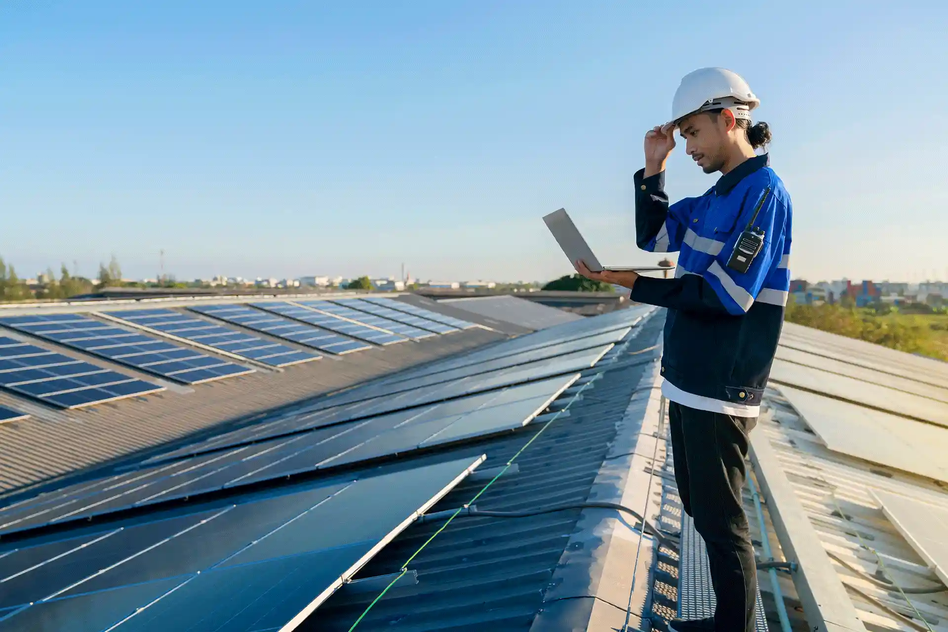Rooftop Solar System Installation for Clean and Renewable Energy Solutions